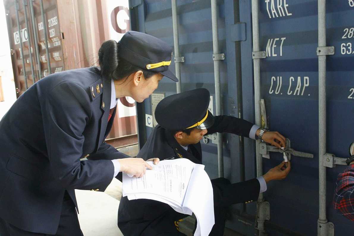 進(jìn)出口報(bào)關(guān)、報(bào)檢服務(wù)